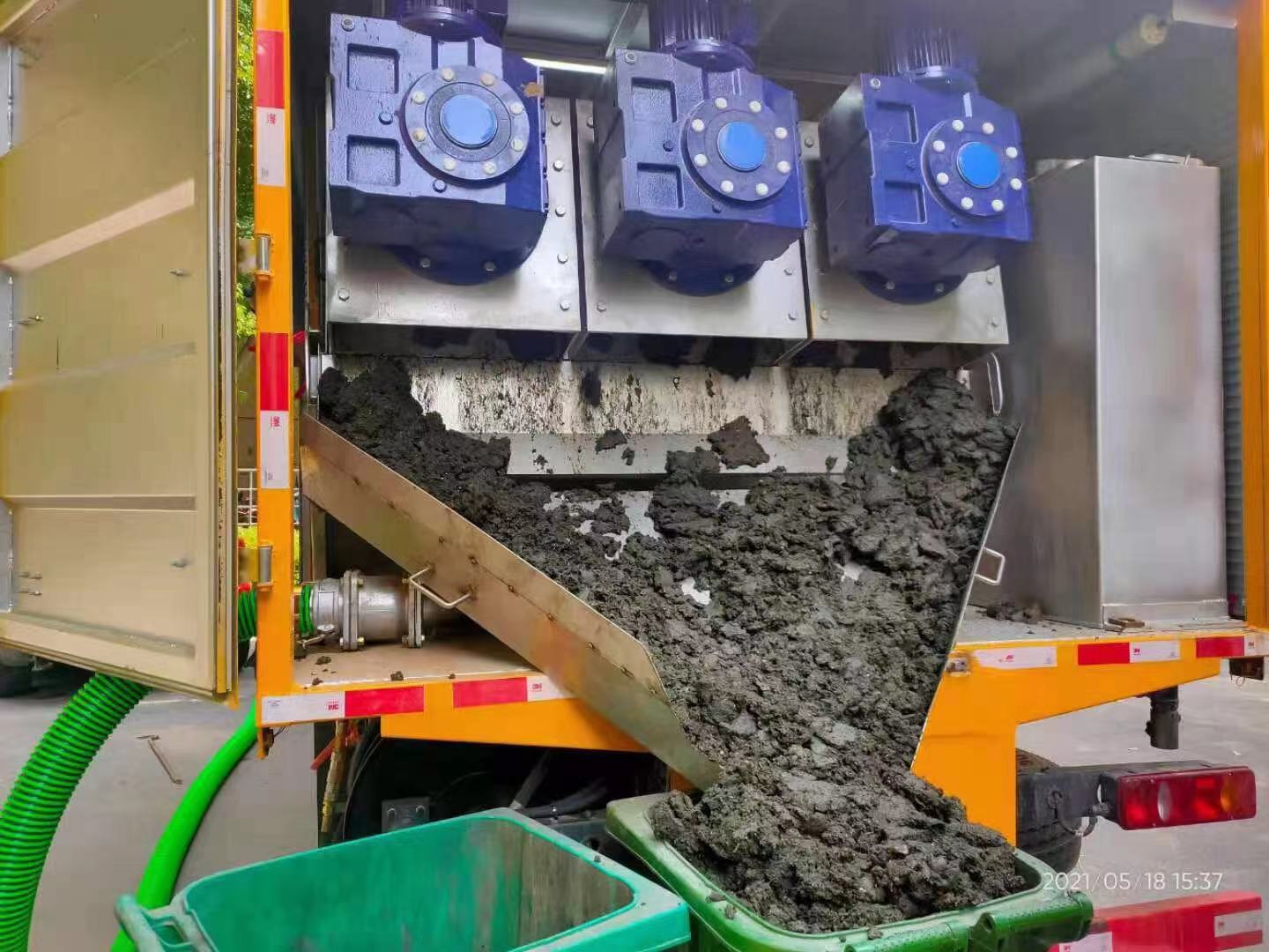 南部化粪池清掏城市维护站-泥浆净化干湿分离处理