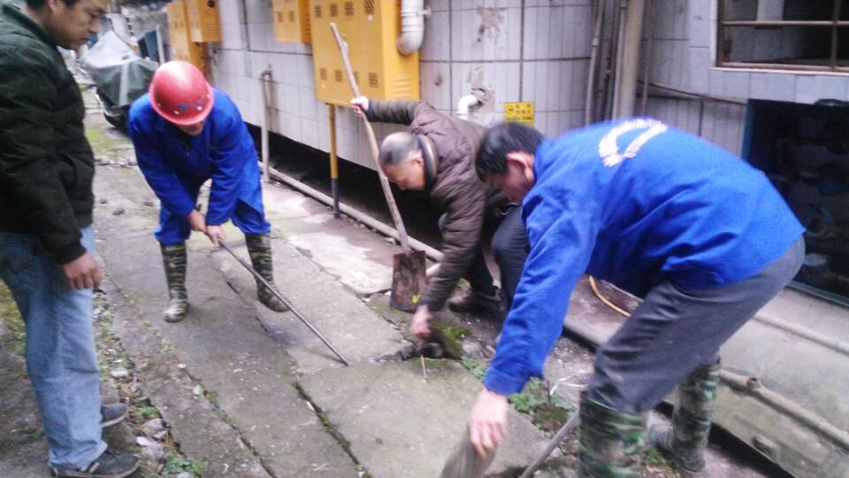 南部清掏化粪池、管道疏通一站式服务<高效><技术><可靠>